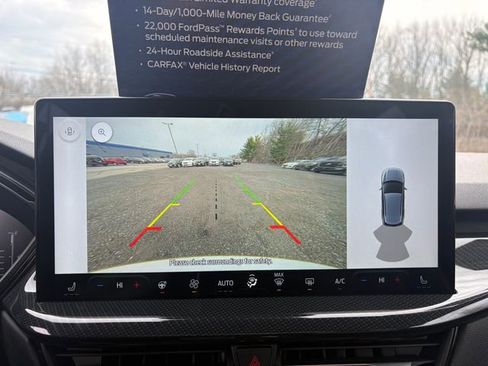 Certified 2024 Ford Escape ST-Line Select w/ Tech Pack #1 AWD/4WD image 12