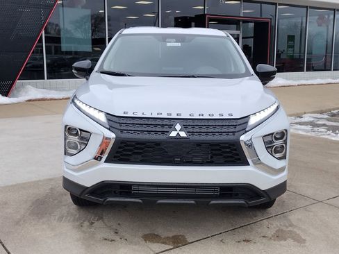 New 2026 Mitsubishi Eclipse Cross LE image 11