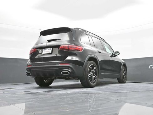 Used 2022 Mercedes-Benz GLB 250 GLB 250 image 37