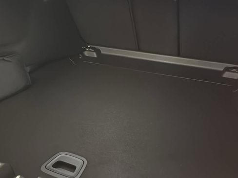 New 2026 Mercedes-Benz C 300 4MATIC Sedan image 32
