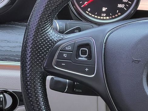 Used 2018 Mercedes-Benz E 300 E 300 image 14