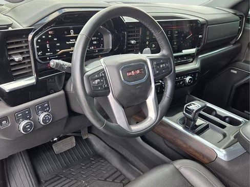 Certified 2025 GMC Sierra 1500 SLT w/ SLT Premium Plus Package AWD/4WD image 12