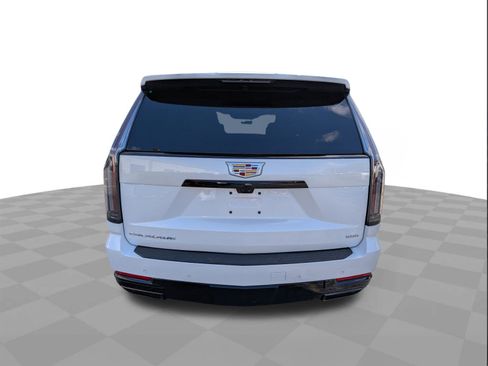 Certified 2025 Cadillac Escalade ESV Sport Platinum AWD/4WD image 5