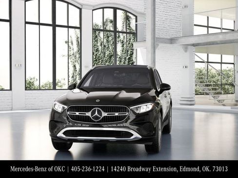 Used 2026 Mercedes-Benz GLC 300 4MATIC image 42