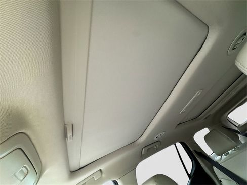 Used 2019 GMC Acadia Denali w/ Technology Package image 22