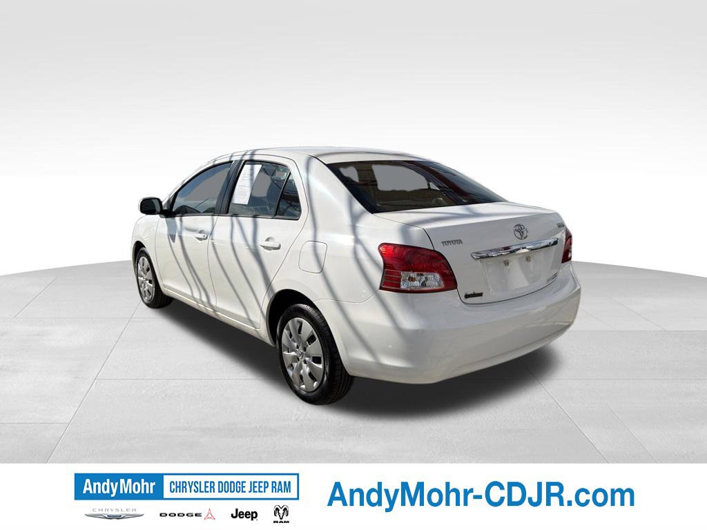 Used 2009 Toyota Yaris Sedan w/ Convenience Pkg FWD image 5