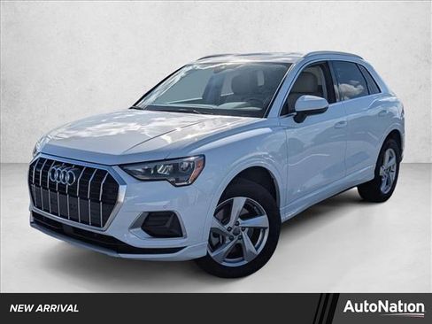 Used 2020 Audi Q3 2.0T Premium image 1