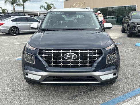 New 2026 Hyundai Venue SEL image 3