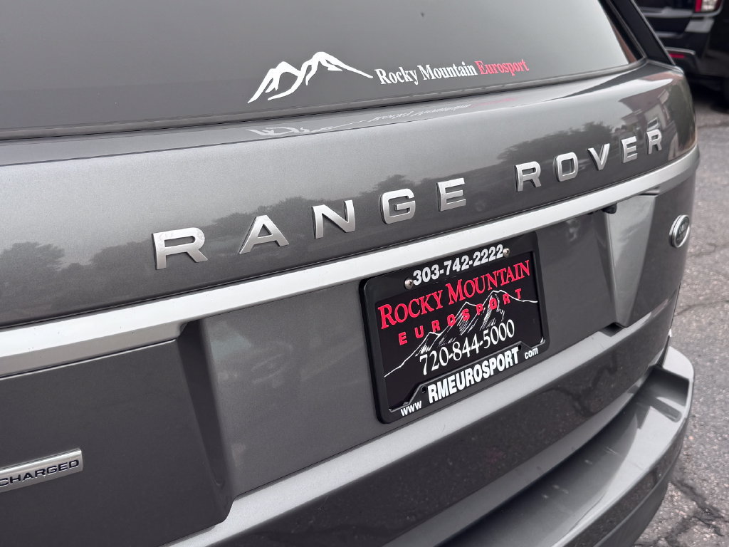 Used 2016 Land Rover Range Rover Supercharged AWD/4WD image 9
