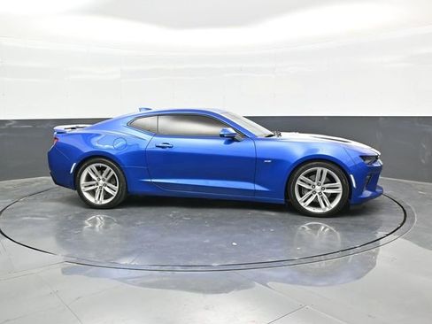 Used 2018 Chevrolet Camaro SS RWD image 8
