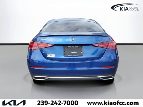Used 2023 Mercedes-Benz C 300 Sedan image 4