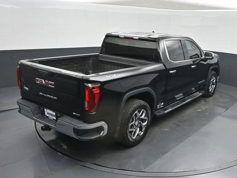Used 2022 GMC Sierra 1500 SLT w/ SLT Convenience Package AWD/4WD image 38