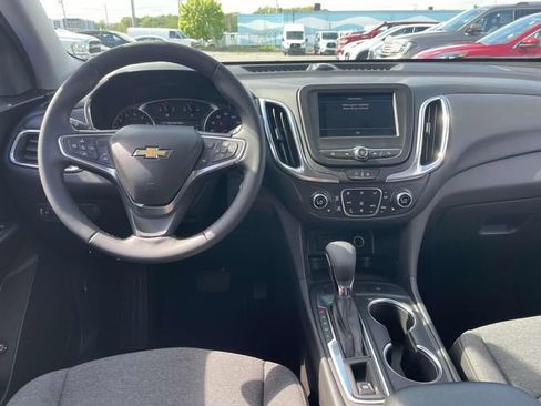 Used 2024 Chevrolet Equinox LT image 16