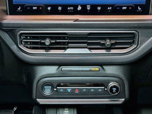 New 2026 Ford Bronco Sport Outer Banks w/ Sasquatch Outer Banks Package AWD/4WD image 15