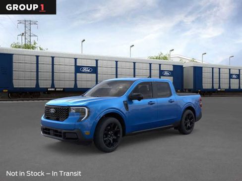 New 2025 Ford Maverick Lariat w/ Black Appearance Package image 1