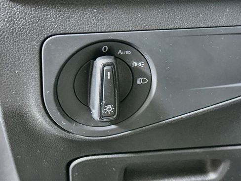 Used 2023 Volkswagen Tiguan S FWD image 17