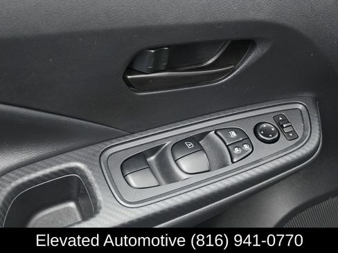 Used 2025 Nissan Versa S w/ Trunk Package image 15