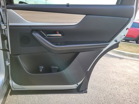 Used 2025 MAZDA CX-90 Plug-In Hybrid w/Premium Sport image 21