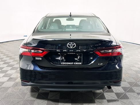 Used 2024 Toyota Camry LE w/ Convenience Package FWD image 4