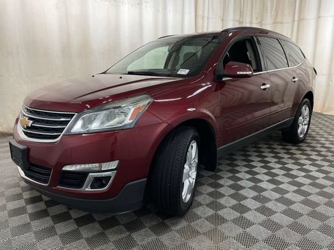 Used 2017 Chevrolet Traverse LT w/ Style and Technology Package AWD/4WD image 13