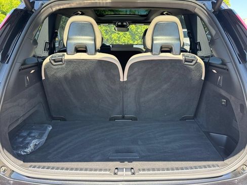 Certified 2025 Volvo XC90 B5 Plus AWD/4WD image 5