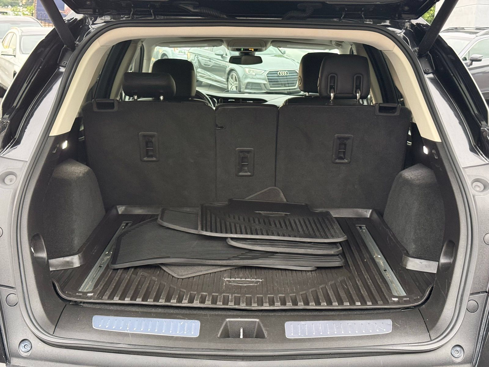 Used 2019 Cadillac XT5 Luxury AWD/4WD image 12