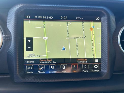 Certified 2022 Jeep Gladiator Overland w/ Popular Equipment Package image 13