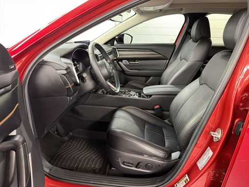 Used 2025 MAZDA CX-50 AWD 2.5 S w/ Premium Plus Pkg image 5