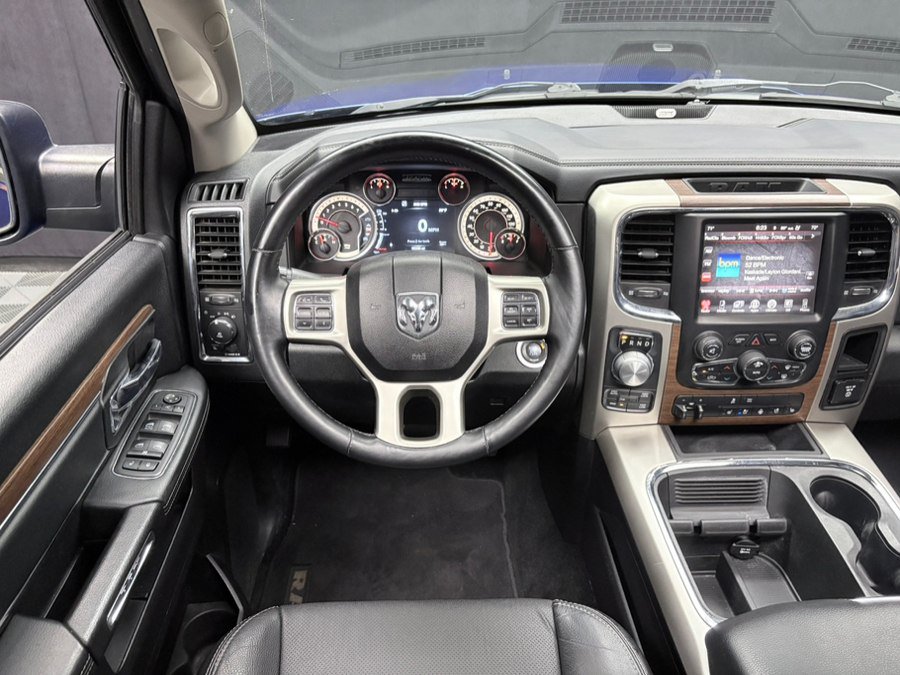 Used 2015 RAM 1500 Laramie w/ Convenience Group AWD/4WD image 39
