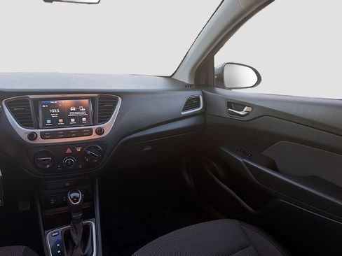 Used 2019 Hyundai Accent SEL image 19