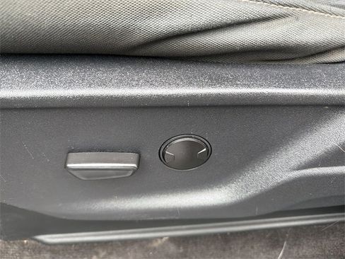 Used 2022 Ford F150 XLT w/ Equipment Group 301A Mid image 15