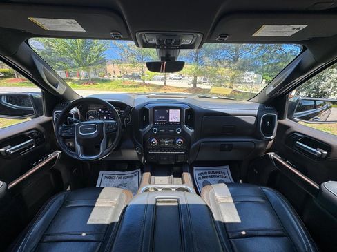 Used 2019 GMC Sierra 1500 Denali w/ Technology Package AWD/4WD image 7