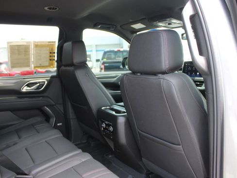 Used 2023 Chevrolet Tahoe RST w/ Luxury Package RWD image 38