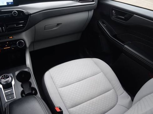 Used 2024 Ford Escape Active AWD/4WD image 14