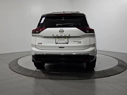 New 2026 Nissan Rogue Platinum w/ Platinum Premium Package AWD/4WD image 4