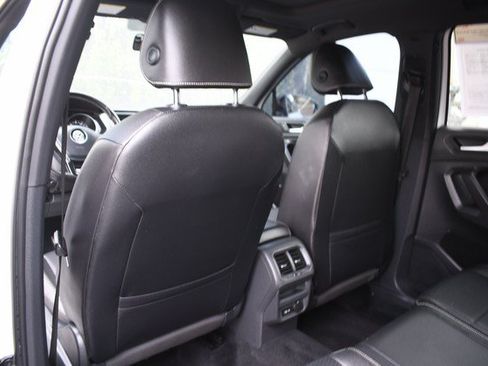 Used 2021 Volkswagen Tiguan SE R-Line AWD/4WD image 22