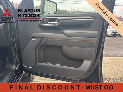 Used 2025 GMC Sierra 2500 AT4 w/ AT4 Premium Plus Package AWD/4WD image 46