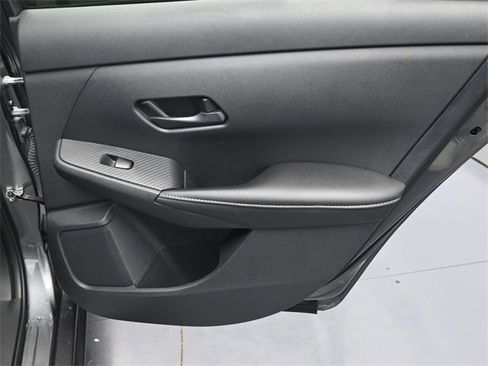 Used 2025 Nissan Sentra S image 28