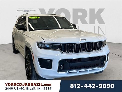 Used 2023 Jeep Grand Cherokee L Overland image 7