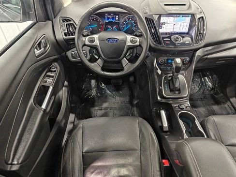 Used 2014 Ford Escape Titanium AWD/4WD image 4