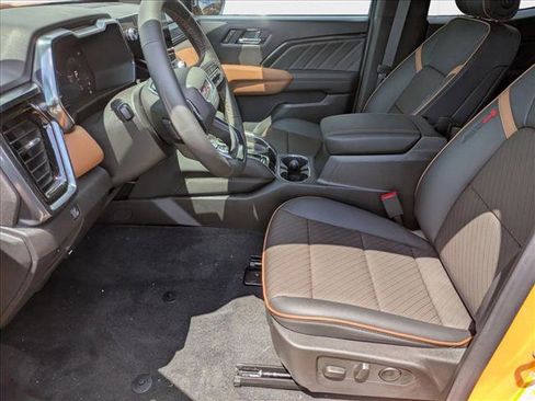 New 2025 GMC Canyon AT4 w/ Nightfall Edition image 4