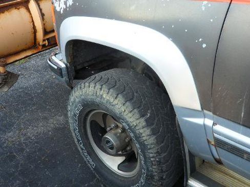 Used 1992 Chevrolet Silverado 2500 4x4 Regular Cab image 18