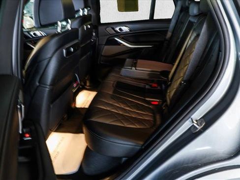 Used 2026 BMW X5 xDrive40i image 22