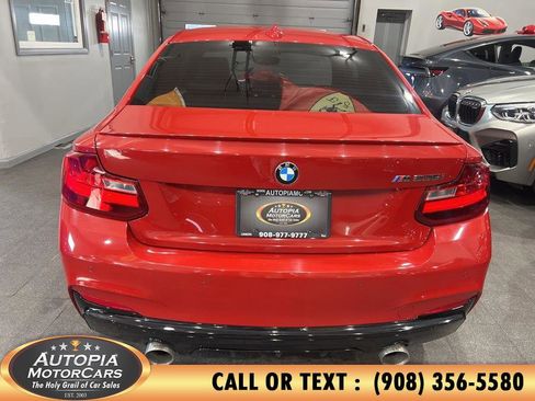 Used 2015 BMW M235i Coupe image 4