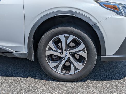 Used 2020 Subaru Outback Limited w/ Popular Package #2 AWD/4WD image 10
