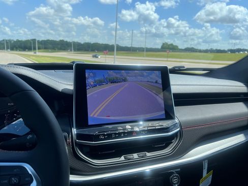 New 2026 Jeep Compass Trailhawk image 26