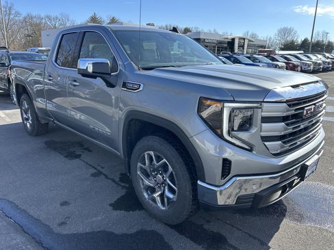 New 2026 GMC Sierra 1500 SLE w/ X31 Off-Road Package image 12