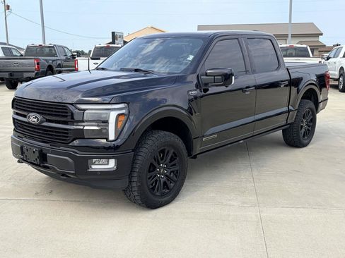 Used 2025 Ford F150 Platinum w/ Equipment Group 702A High AWD/4WD image 39