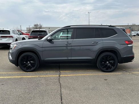 New 2026 Volkswagen Atlas SE AWD/4WD image 2