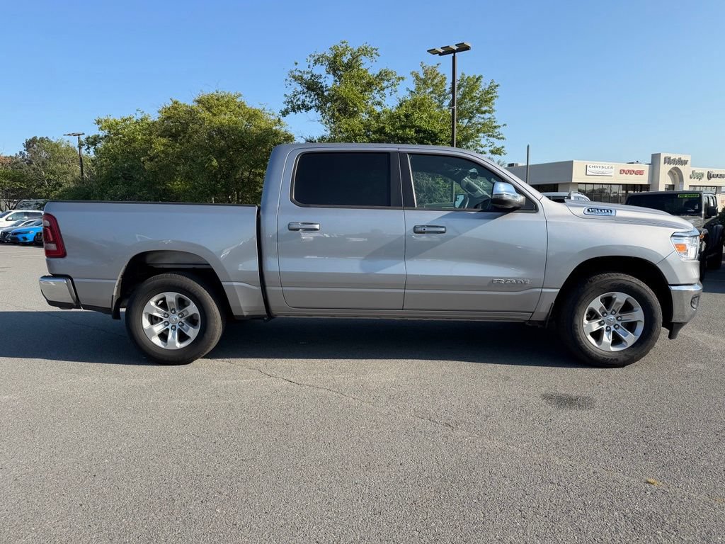 Used 2024 RAM 1500 Laramie AWD/4WD image 8